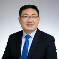 董立鑫,新加坡世贸秘书长兼首席运营官